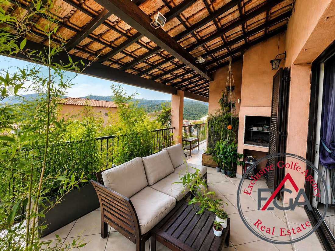 House in La Croix-Valmer, Provence-Alpes-Côte d'Azur, France 3 - 18586145