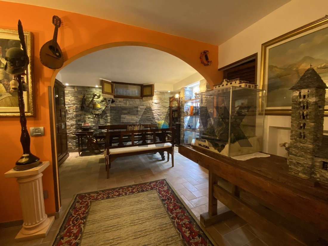 House in Baveno, Piedmont, Italy 4 - 18585989