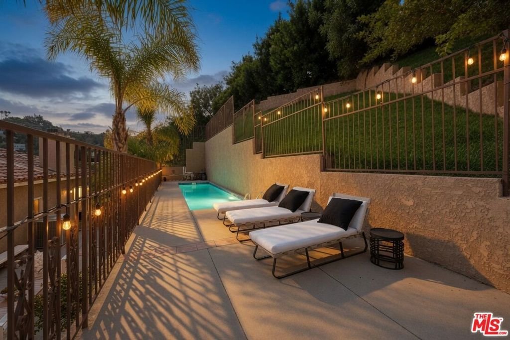 House in Los Angeles, California, United States 1 - 18584058