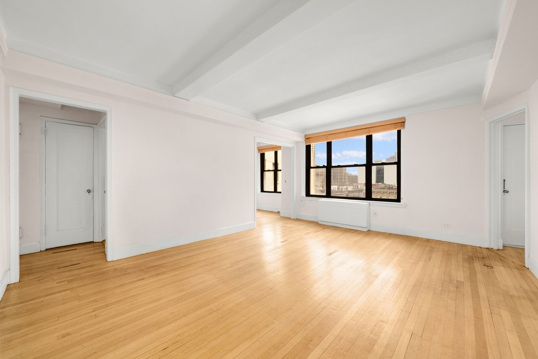 Co Op in New York, New York, United States 3 - 18585179