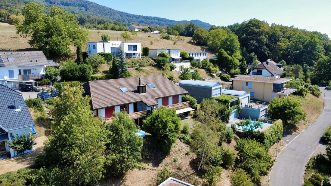 House in Biberstein, Aargau, Switzerland 1 - 18581215