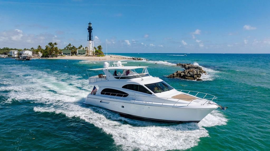 Motor Yacht in United States 1 - 17885498