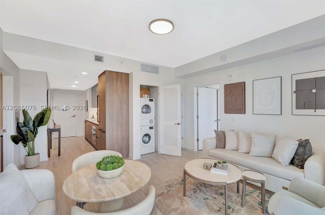 Condo in Miami Beach, Florida, United States 2 - 18581626