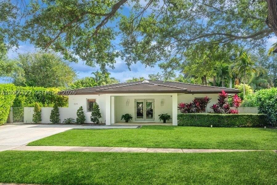 House in Miami, Florida, United States 2 - 18584431