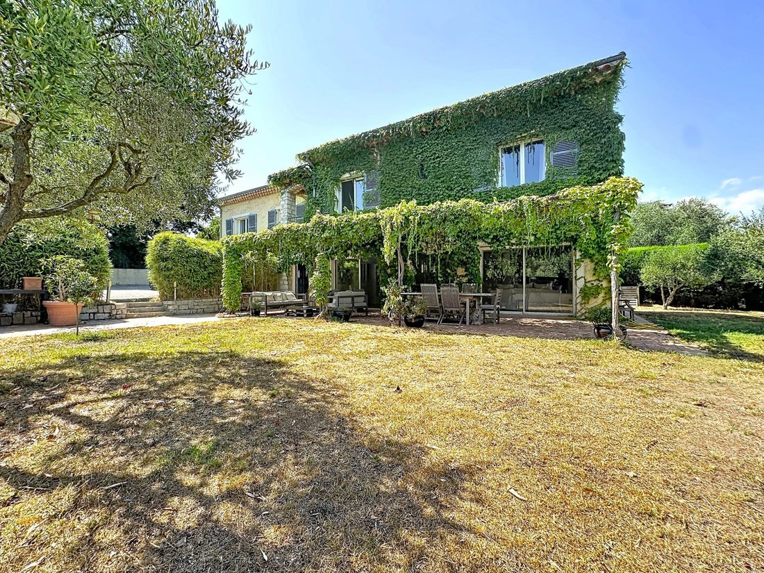 House in Mougins, Provence-Alpes-Côte d'Azur, France 1 - 18586181