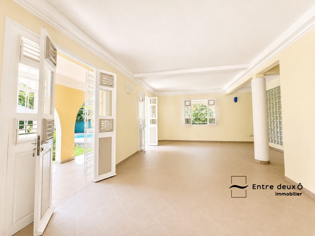 Villa in Fort-de-France, Arrondissement Fort-de-France, Martinique 2 - 16961319