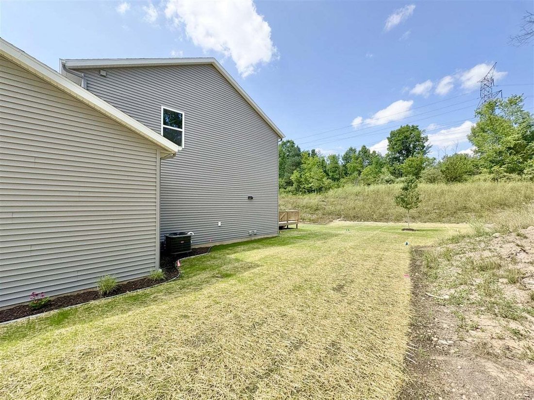 House in Caledonia, Michigan, United States 4 - 18307265