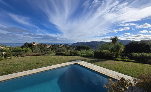 Villa à Le Grand Duc-Minelle, Mandelieu-la-Napoule, France 1
