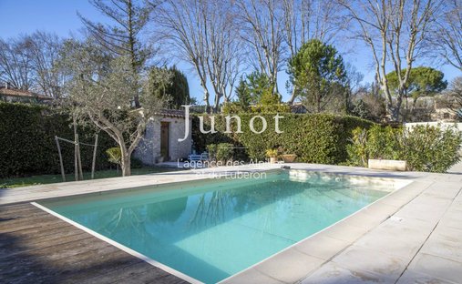 House in Paradou, Provence-Alpes-Côte d'Azur, France 1