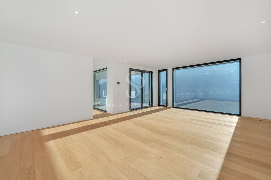 Apartment in Collina d'Oro, Ticino, Switzerland 4 - 18581196
