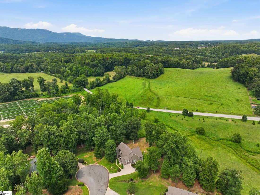 House in Travelers Rest, South Carolina, United States 5 - 18581434