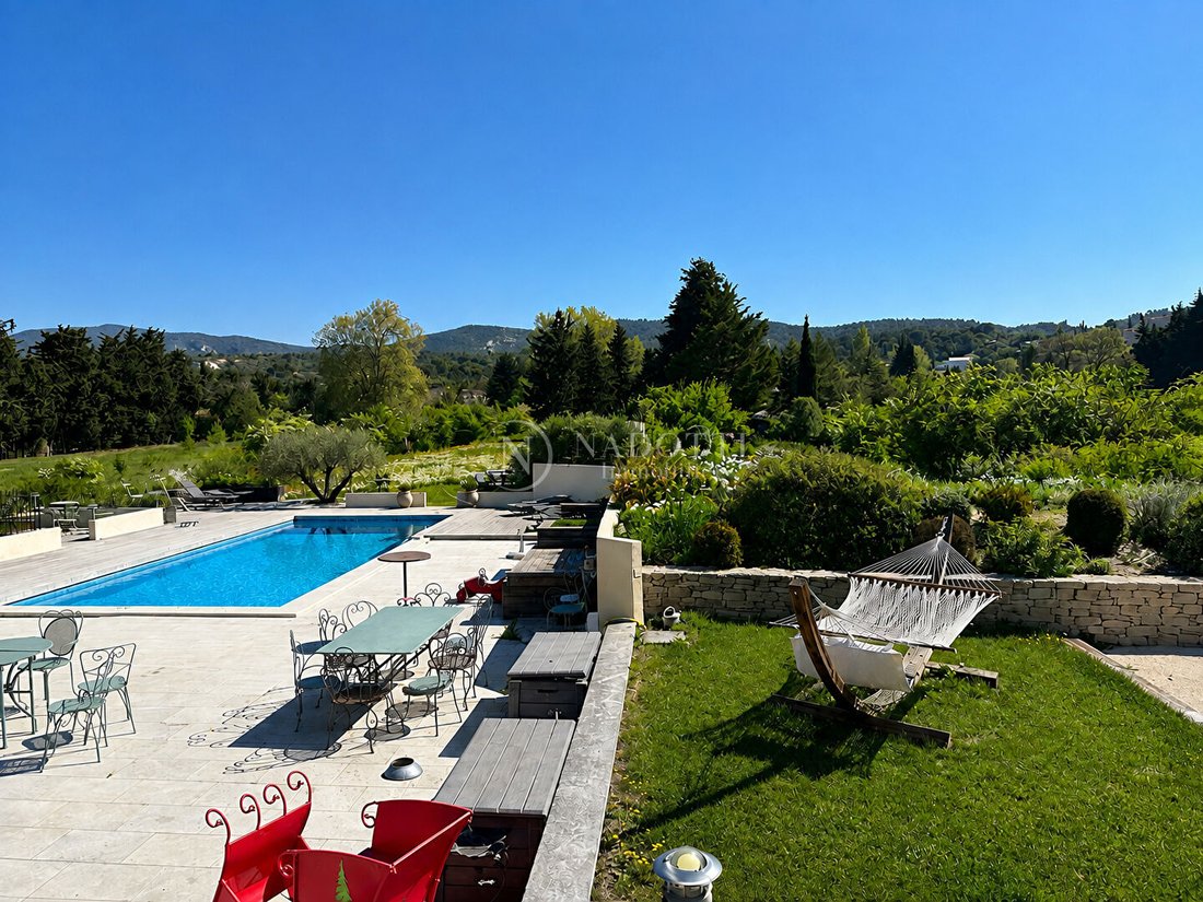 House in Lagnes, Provence-Alpes-Côte d'Azur, France 1 - 16698606