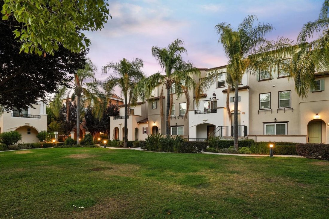 Townhouse in Santa Clara, California, United States 4 - 18584385