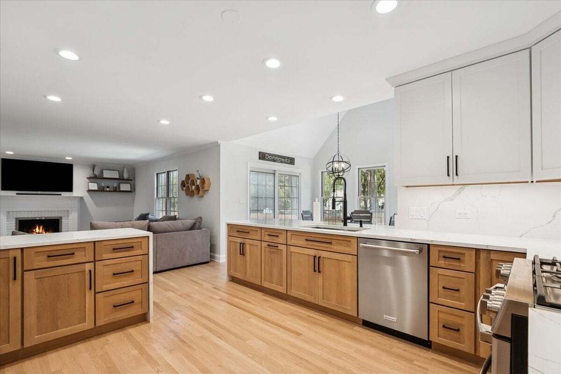 House in Gurnee, Illinois, United States 5 - 18584559