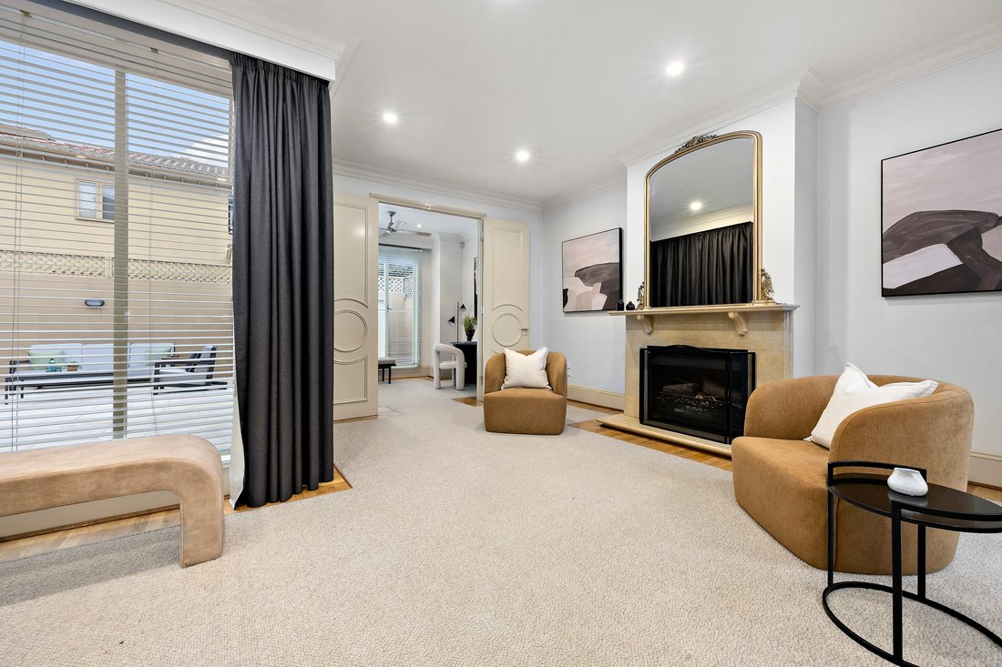 House in Brighton, Victoria, Australia 4 - 18586093