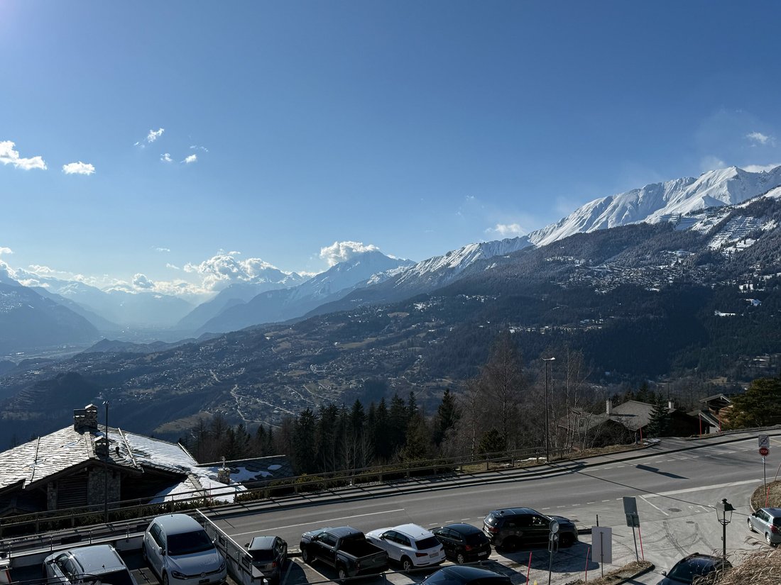 Chalet in Crans-Montana, Valais, Switzerland 4 - 18580686