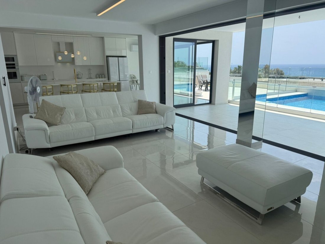 Villa in Kissonerga, Paphos, Cyprus 3 - 18585306