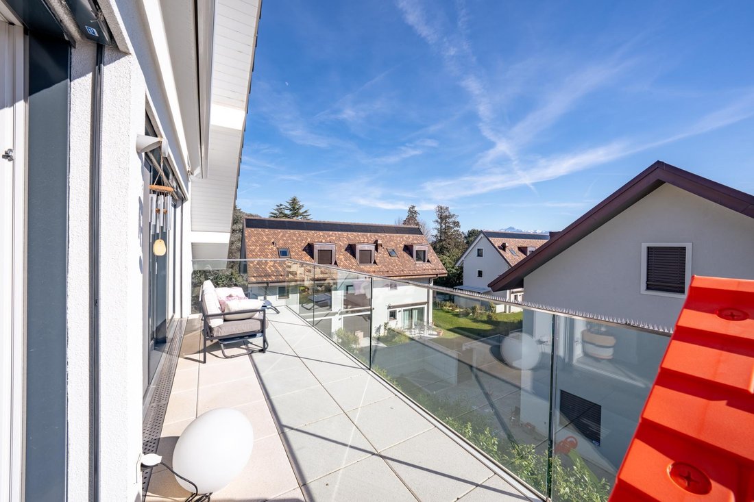 Apartment in Saint-Prex, Vaud, Switzerland 5 - 18580934