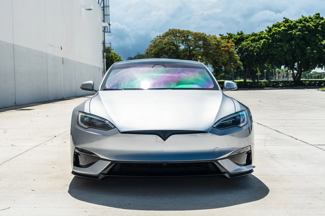 Sedan in Boynton Beach, FL, United States 3 - 18585638