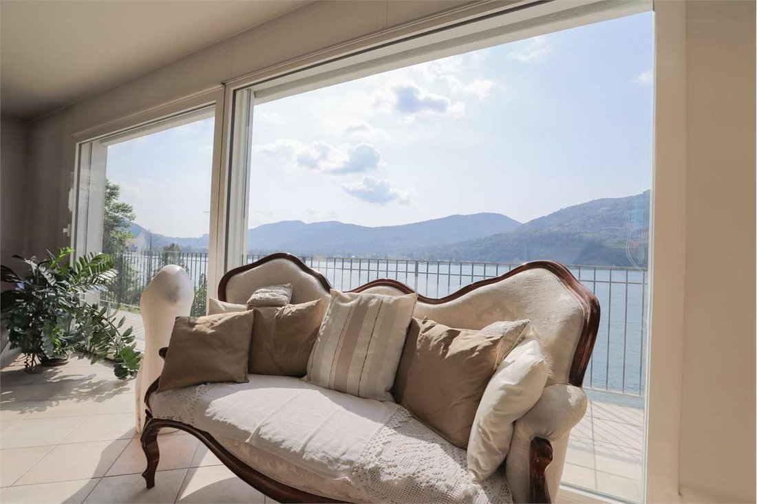 Villa in Collina d'Oro, Ticino, Switzerland 1 - 18580933