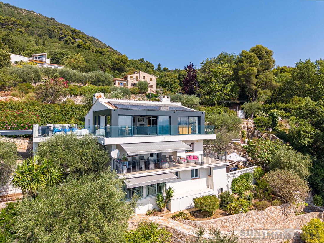 House in Gattières, Provence-Alpes-Côte d'Azur, France 1 - 18586213