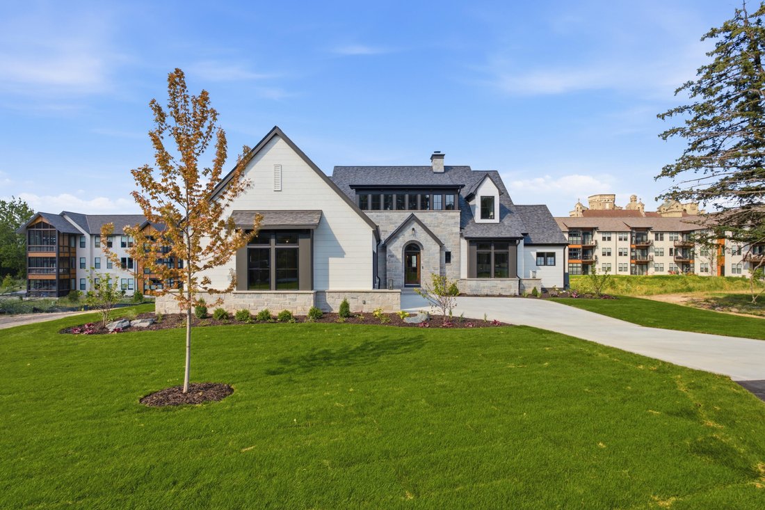 House in Elm Grove, Wisconsin, United States 1 - 18362483