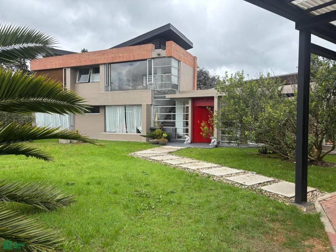 House in Bogota, Bogotá, Colombia 4 - 18003470