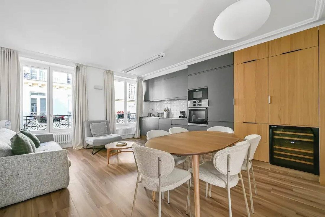 Apartment in Saint Philippe du Roule, Paris 8e Arrondissement, Paris 1 - 16296848