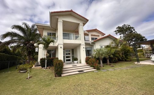 Townhouse in Colinas del Urubó, Santa Cruz Department, Bolivia 1