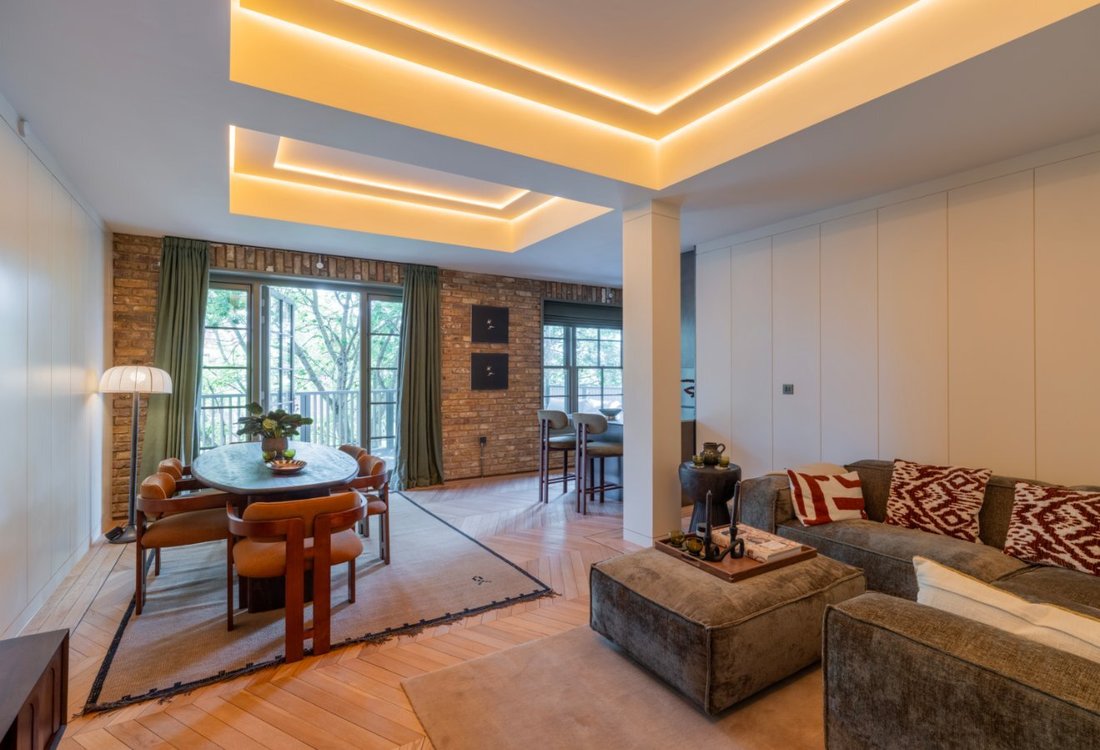 Apartment in Chalk Farm, Camden, England 1 - 18583598