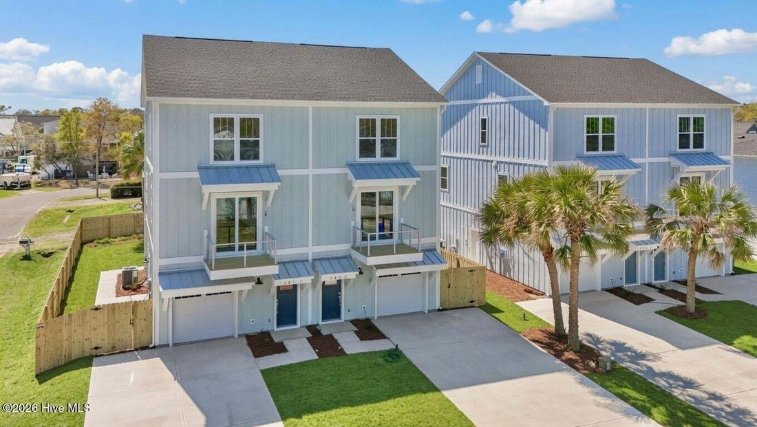 Townhouse in Carolina Beach, North Carolina, United States 2 - 18584729
