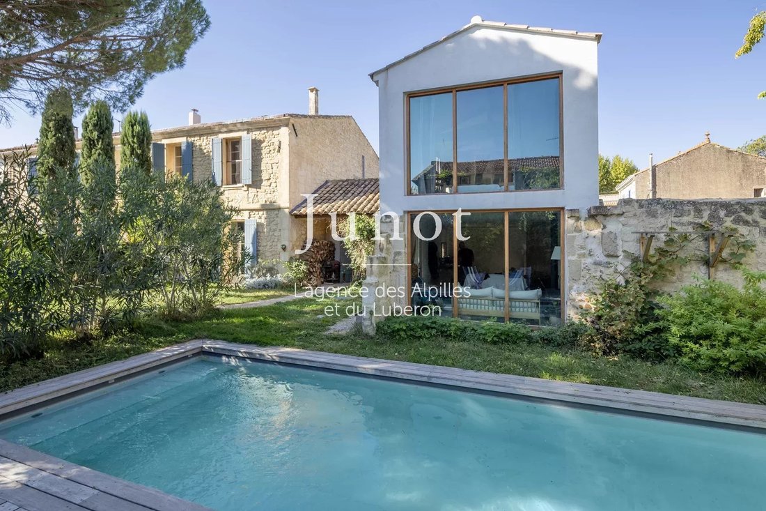 House in Arles, Provence-Alpes-Côte d'Azur, France 1 - 18582503