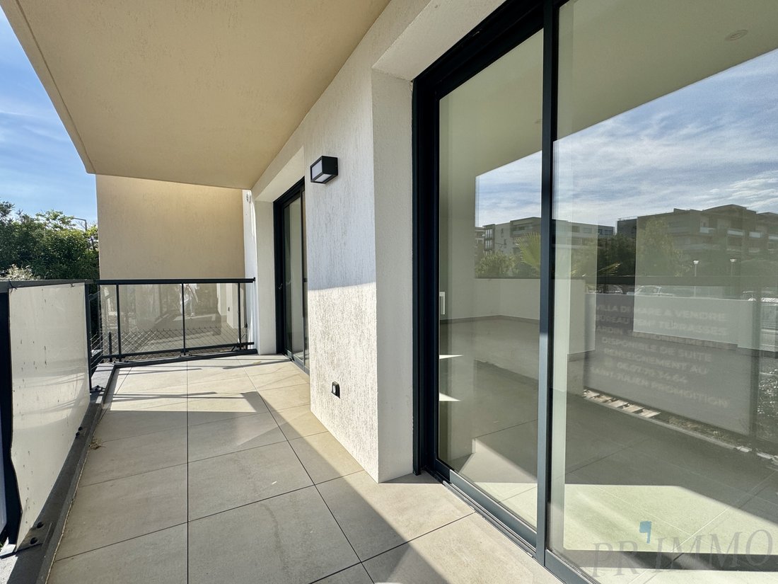 Apartment in Exterieurs, Frejus, France 2 - 18585201
