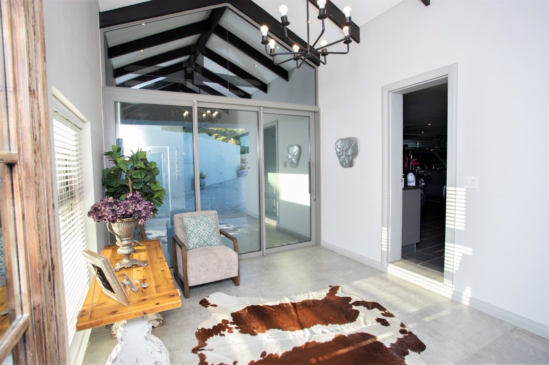 House in Dana Bay, Western Cape, South Africa 2 - 18581666