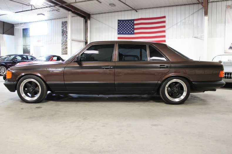 Sedan in Traverse City, United States 3 - 18584096
