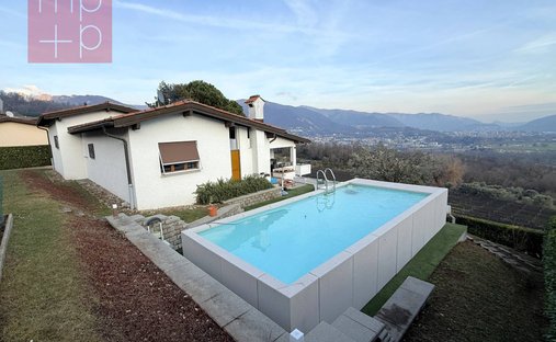 Villa in Besazio, Bezirk Mendrisio, Tessin 1