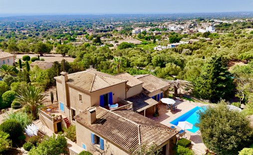 Finca in s'Alqueria Blanca, Santanyi, Balearic Islands 1