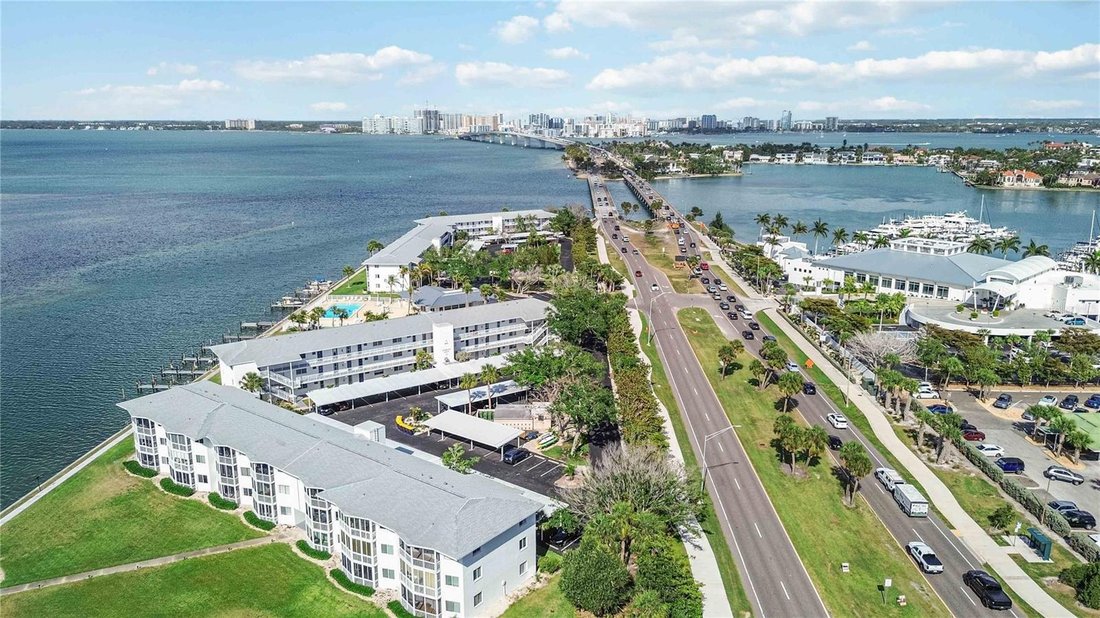 Condo in Sarasota, Florida, United States 5 - 18585207