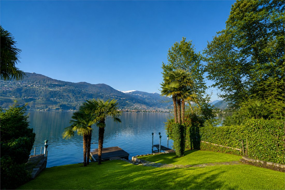 Villa in Collina d'Oro, Ticino, Switzerland 2 - 18581389