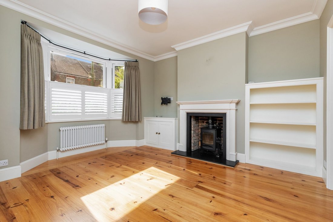 House in Oakhill, Horsham, England 2 - 18582305