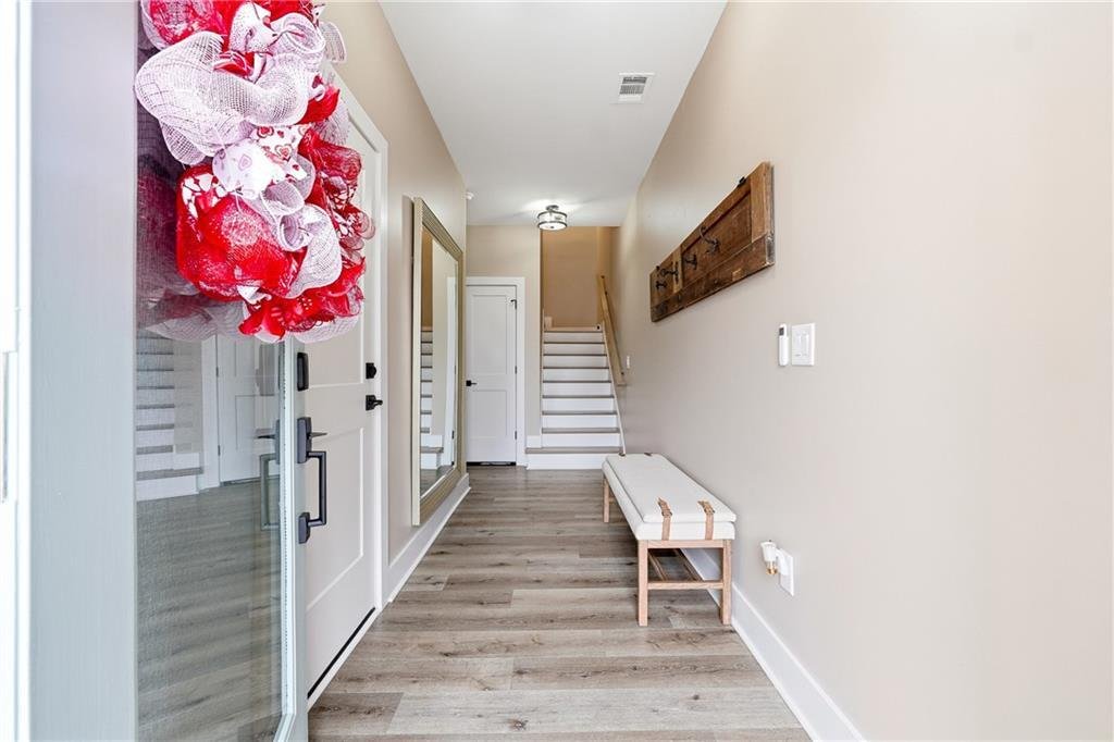 Townhouse in Gainesville, Georgia, United States 5 - 18581814