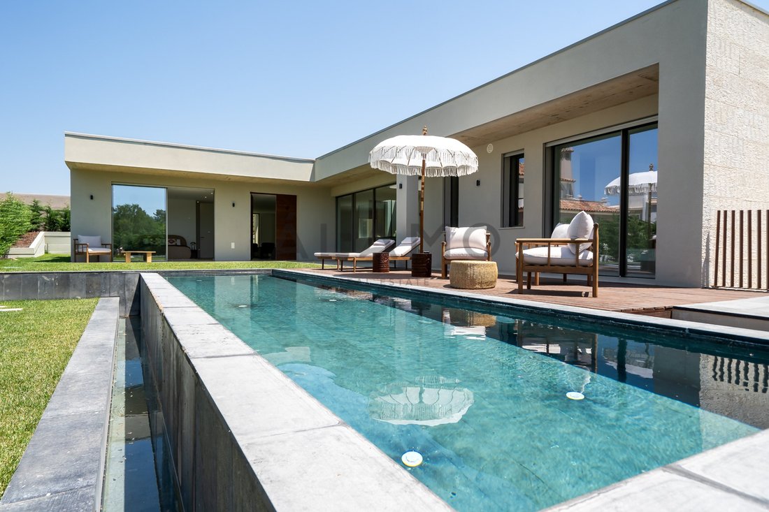 House in Almancil, Algarve, Portugal 1 - 16599586