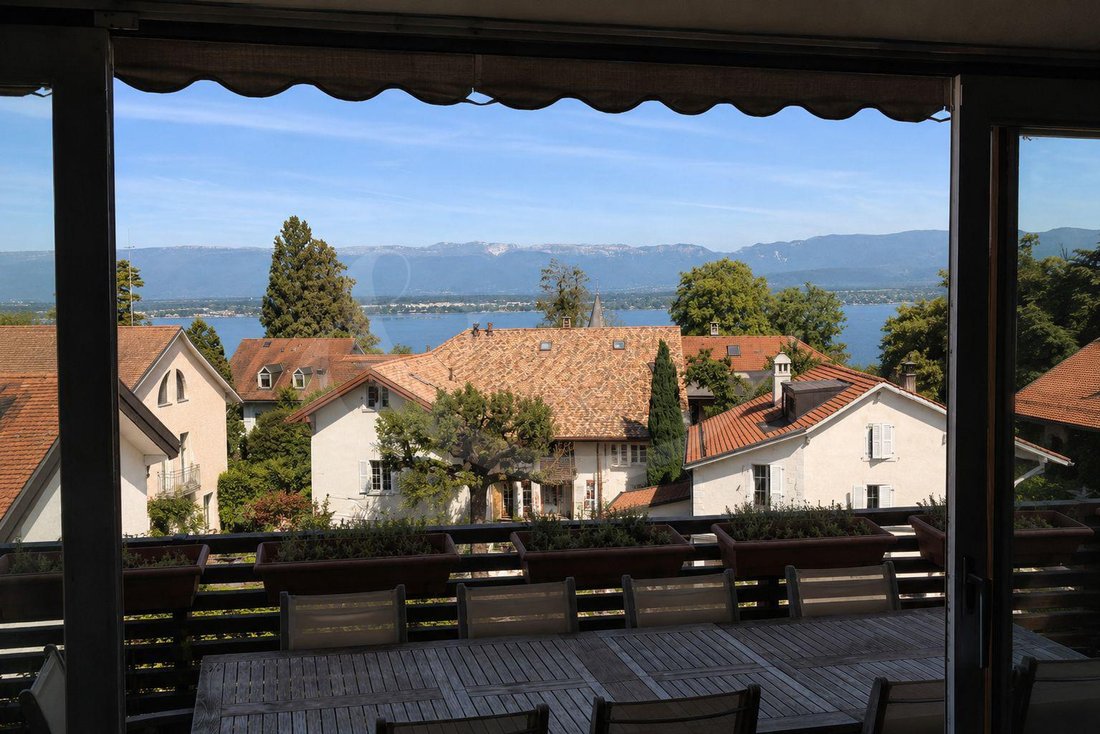Apartment in Anières, Genève, Switzerland 1 - 18583337