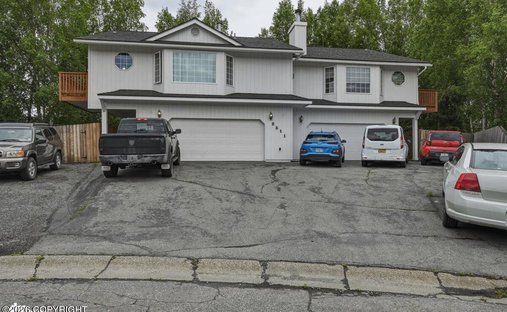 House in Anchorage, Alaska, United States 1