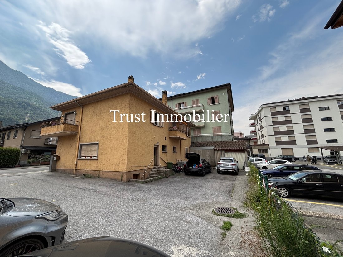 House in Saxon, Valais, Switzerland 5 - 18580828