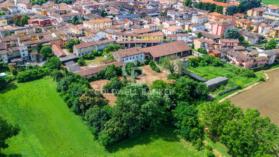 Country House in Maleo, Lombardy, Italy 4 - 18585983