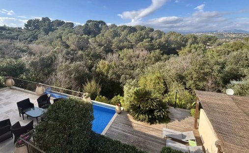 Maison à Les Bastides, Antibes, France 1