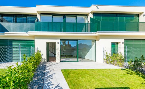 House in Manno, Ticino, Switzerland 1