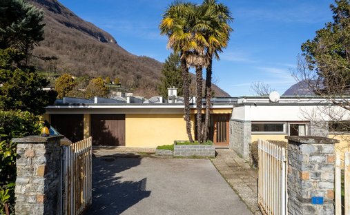 Villa in Riva San Vitale, Ticino, Switzerland 1