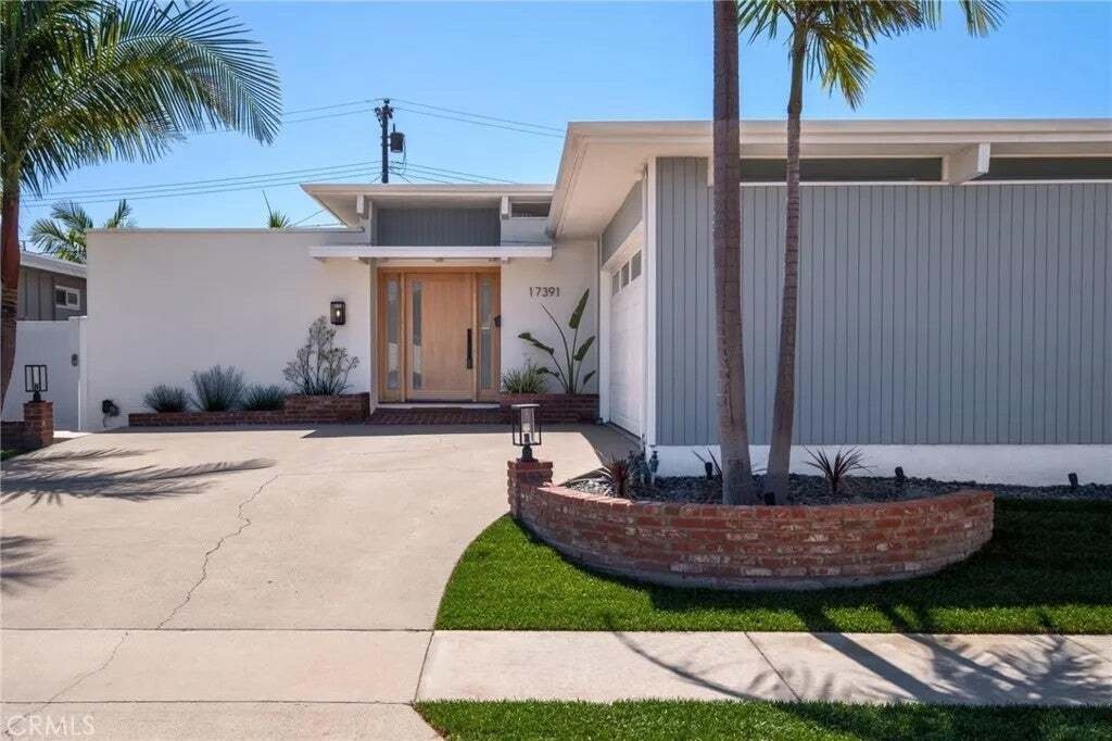 House in Huntington Beach, California, United States 3 - 18079444